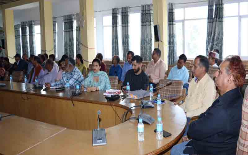 सभी कर्मचारियों का डाटा डाईस पोर्टल पर अपलोड करना अनिर्वाय- एसडीएम