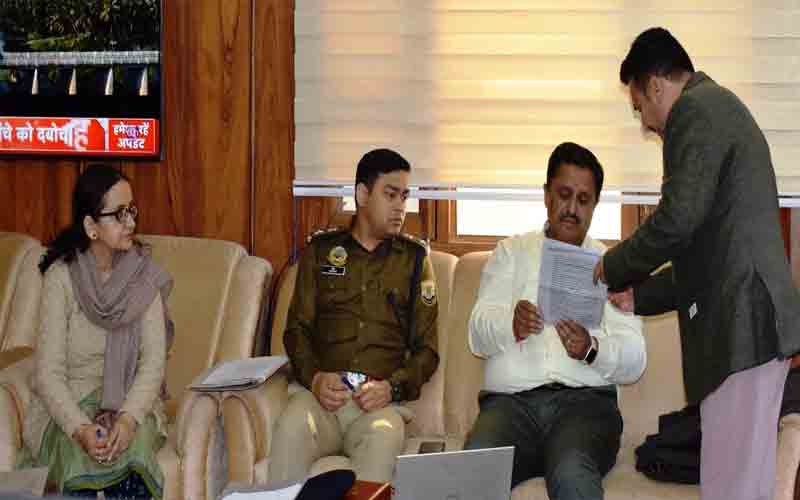 स्क्रीनिंग कमेटी ऑफ लाइसेंस आर्म्स की बैठक आयोजित