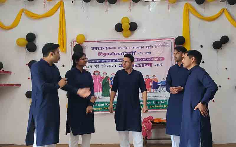 स्वीप टीमों ने जगाई मतदाता जागरूकता की अलख