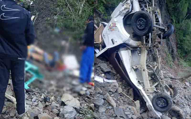 दर्दनाक हादसा: अनियंत्रित होकर खाई में लुढ़का ऑटो, एक की मौत, दूसरा जख्मी