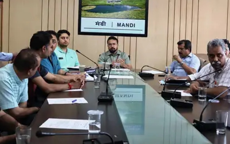 लोस चुनाव में उपयोग की जाने वाली ईवीएम व वीवीपैट मशीनों की दूसरी रैंडमाइजेशन संपन्न