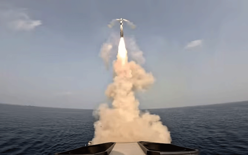 Indian-Navy-successfully-te.gif