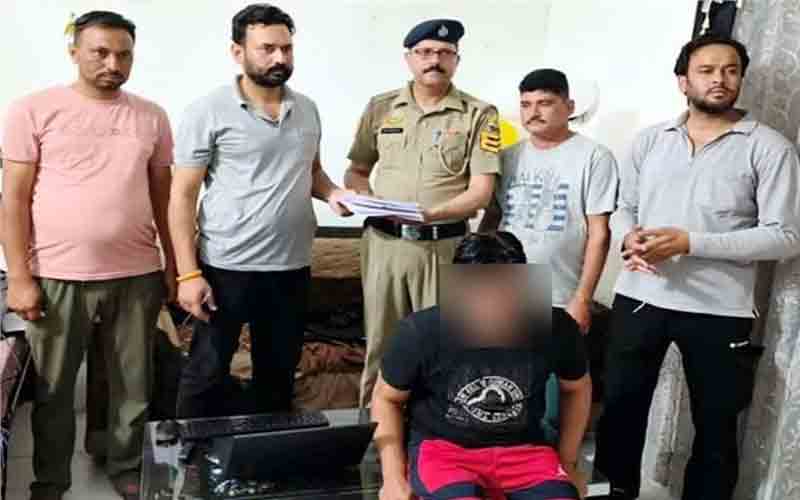 पुलिस ने रिहायशी मकान से बरामद किया चिट्टा, पंजाब का तस्कर गिरफ्तार