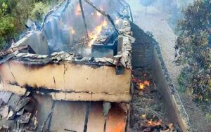 Slate-house-burnt-to-ashes-.jpg