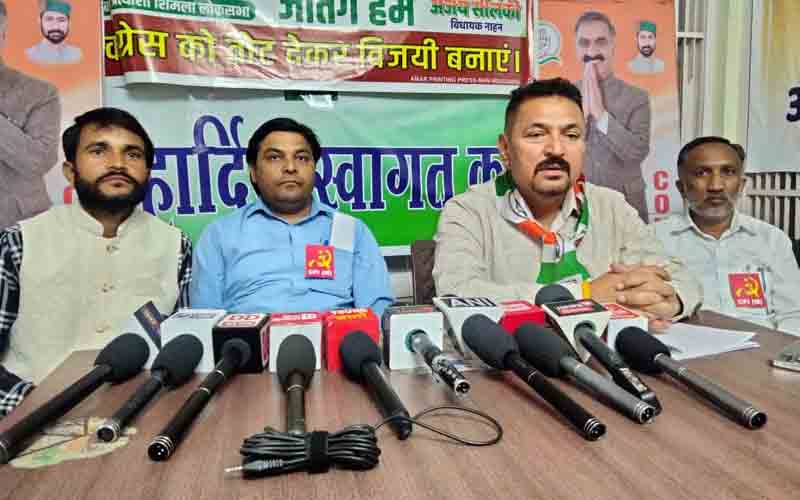 कांग्रेस के शासन काल में बनी देश के लिए विभिन्न परियोजनाएं- नरेंद्र तोमर