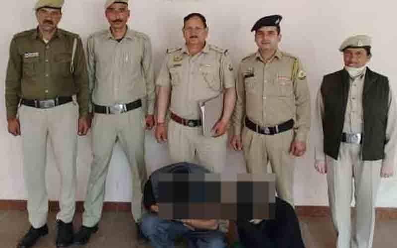पुलिस ने चिट्टे सहित दबोचे युवती व युवक
