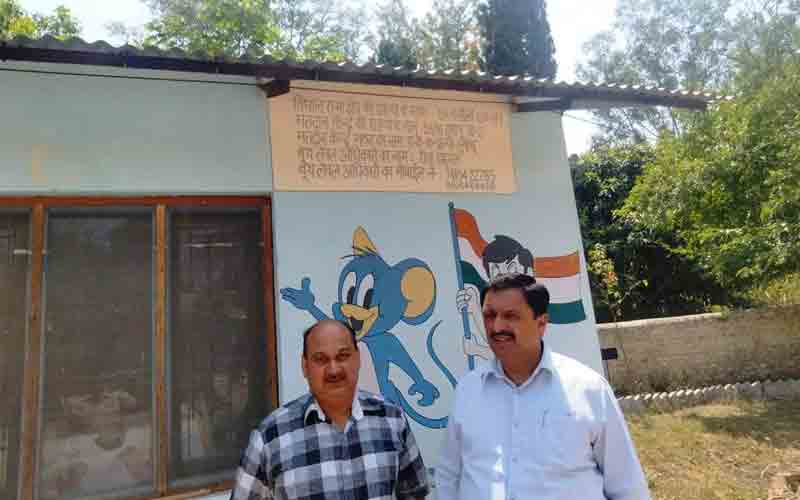 जिला निर्वाचन अधिकारी ने किया सुबाथु मतदान केंद्र का निरीक्षण