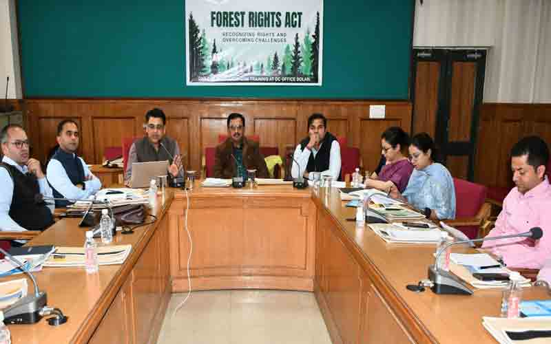 उपायुक्त की अध्यक्षता में वन अधिकार कानून पर प्रशिक्षण कार्यशाला आयोजित