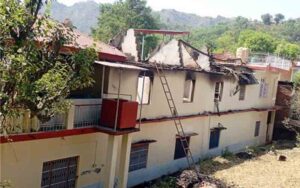 8-room-joint-house-of-2-bro.jpg 8-room-joint-house-of-2-bro.jpg