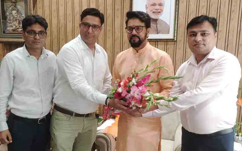 अनुराग ठाकुर को लगातार 5वीं बार सांसद बनने पर मनोज डोगरा ने दी बधाई