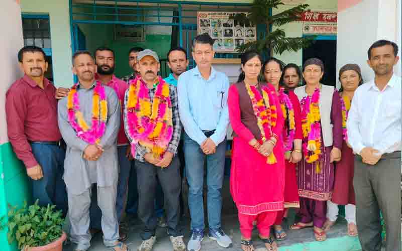 बबलू ठाकुर बने पनोग स्कूल के एसएमसी अध्यक्ष