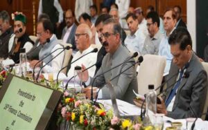 Chief-Minister-urges-Financ.jpg