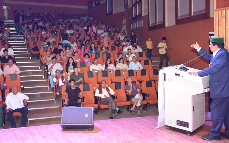 संस्कृति की रक्षा करने वाला समाज आगे बढ़ता है- डॉ. शांडिल