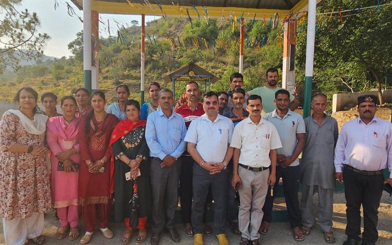 जयहर स्कूल में आमसभा का किया गया आयोजन