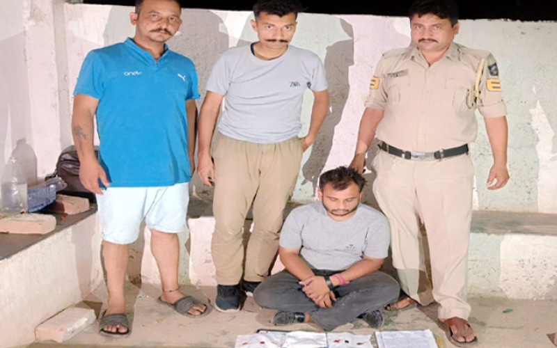 पुलिस ने चिट्टे सहित धरा जम्मू-कश्मीर का तस्कर, पूछताछ जारी