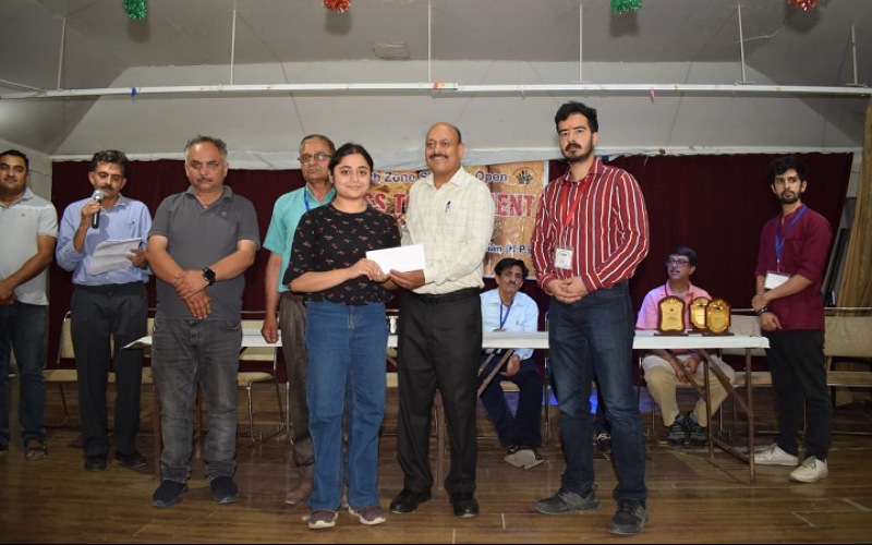 शूलिनी मेले में आयोजित उत्तर क्षेत्रीय ओपन शतरंज प्रतियोगिता संपन्न