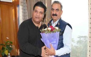 MLA-Rakesh-Kalia-met-the-Ch.jpg
