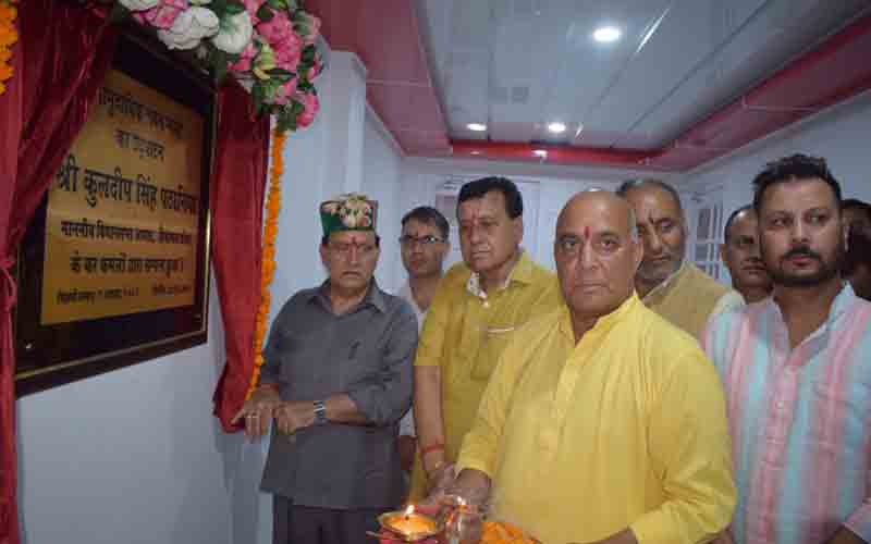 कुलदीप सिंह पठानिया ने भलेई में सामुदायिक भवन का किया लोकार्पण