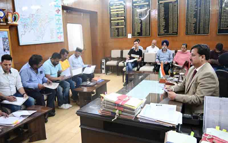 हाथ से मैला उठाने वाला जिला में कोई नहीं- उपायुक्त