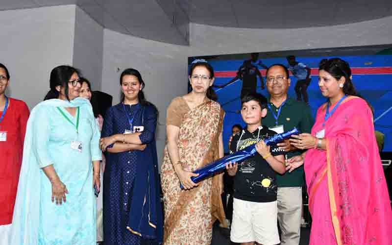 शूलिनी मेला में बच्चों के लिए रोचक खेल प्रतियोगिताएं आयोजित