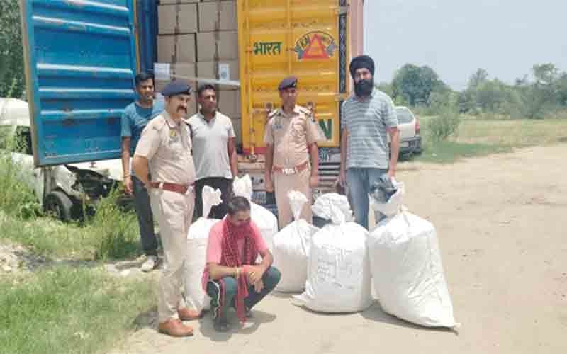 कैंटर से 1 क्विंटल 46 किलो चूरा पोस्त बरामद, चालक गिरफ्तार