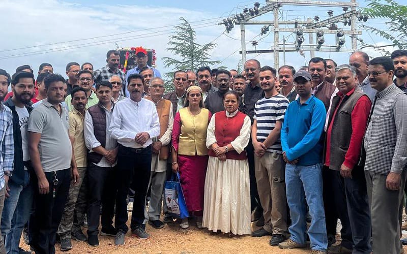 बागवानों पर हुई गोलाबारी के लिए भाजपा को कभी माफ नहीं करेंगे बागवान- कुलदीप राठौर