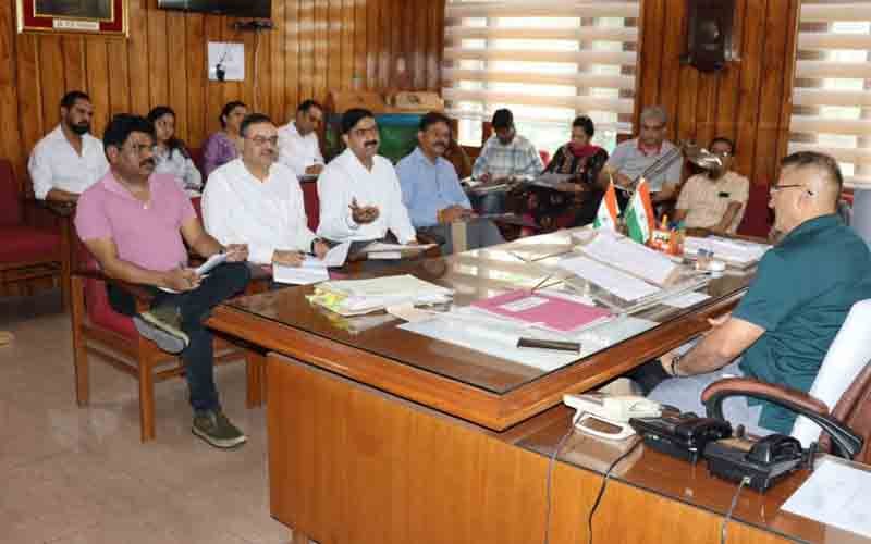 खाद्य पदार्थों की समय-समय पर जांच करें अधिकारी- सुमित खिमटा