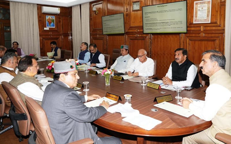 HP Cabinet: सैकड़ों पदों को भरने की मंजूरी, शून्य नामांकन वाले 99 स्कूल होंगे बंद