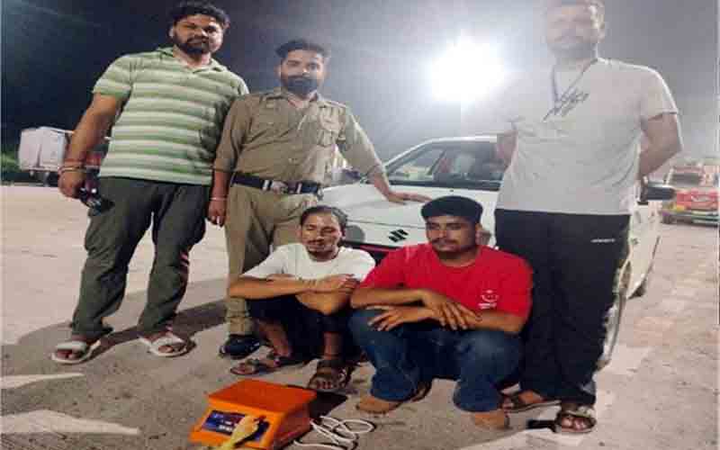 एएनटीएफ कुल्लू टीम ने चरस सहित 2 लोगों को किया गिरफ्तार