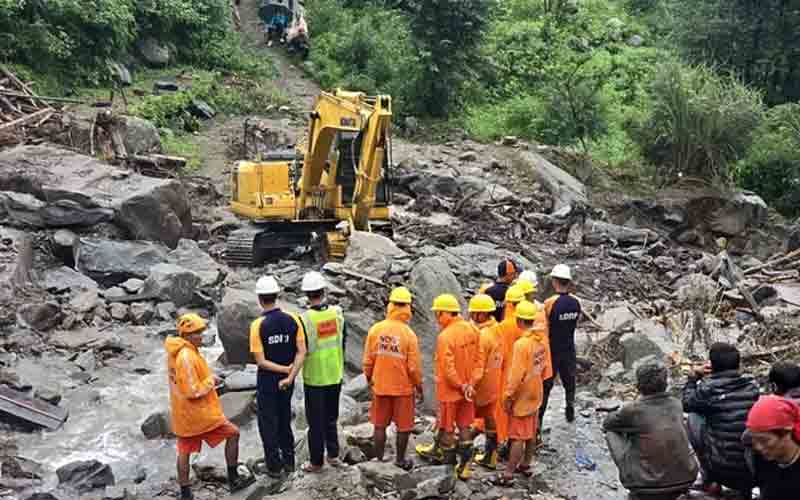 राजबन में एक महिला का शव बरामद, अंतिम लापता व्यक्ति की तलाश जारी