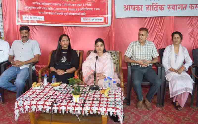 ग्राम पंचायत बामटा में गांव खैरियां में एक दिवसीय कानूनी जागरूकता शिविर का आयोजित