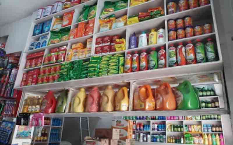 दुकानदार के सिर पर ग्राहक ने मारी ईंट , जानिए क्या था मामला