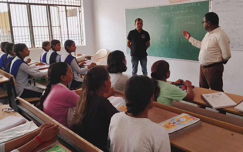 मंडी में शिक्षण संस्थानों पर श्रम विभाग की नजर : नोटिस और निरीक्षण की तैयारी