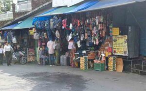 Encroachment-on-roads-in-Dh.jpg