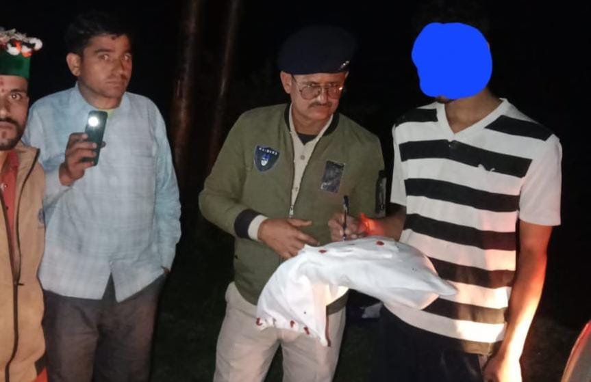 812 ग्राम चरस के साथ गिरफ्तार युवक 4 दिन के पुलिस