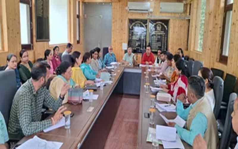 पालमपुर में स्ट्रीट लाइटें लगेंगी, डार्क स्पॉट की पहचान कर होगा काम