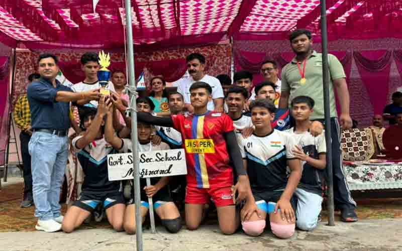 मोगीनंद स्कूल की शानदार जीत: अंडर-19 बास्केटबॉल प्रतियोगिता में चैंपियन