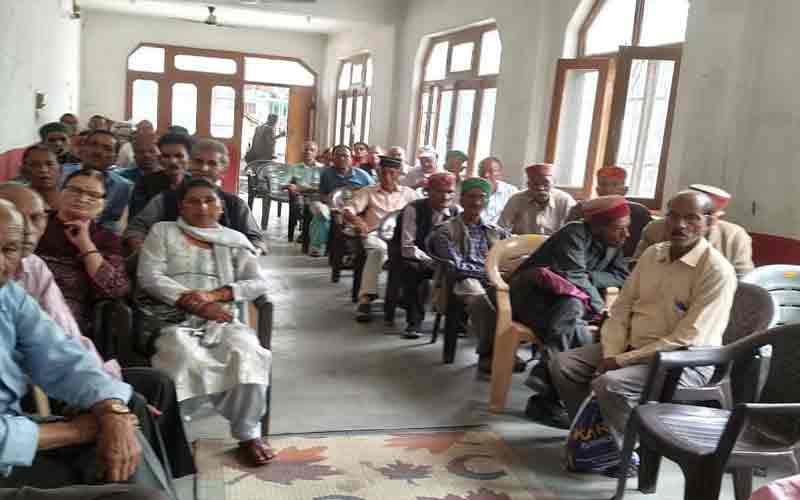 कुल्लू में पेंशनर फेडरेशन की बैठक: सरकार के खिलाफ संघर्ष की रणनीति बनेगी