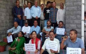 Public-and-councilors-angry.jpg