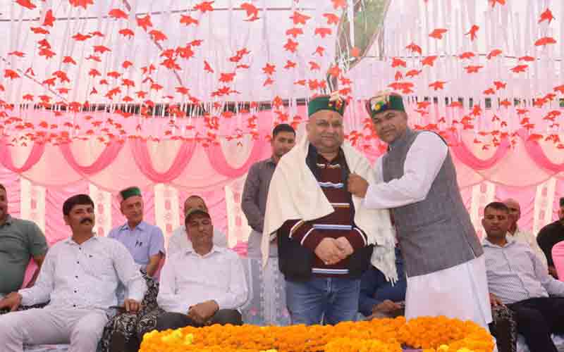 जामुकोटी स्कूल भवन का कार्य शीघ्र आरम्भ – विनय कुमार