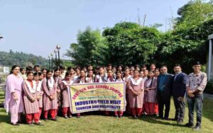 Tourism-students-get-on-job