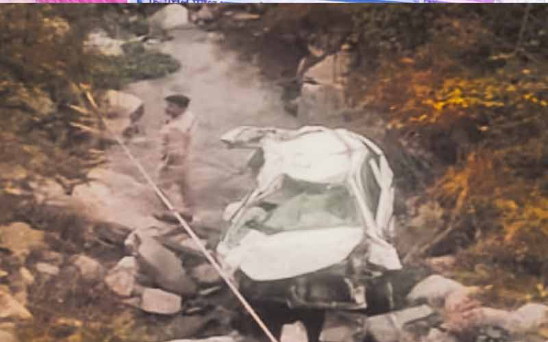 हिमाचल प्रदेश : शिमला में कार हादसे में तीन युवकों की मौत