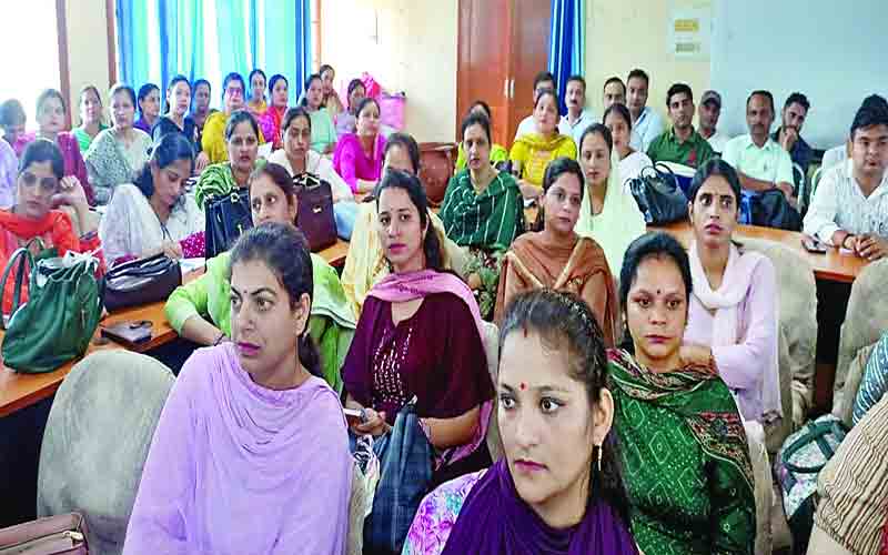 नवनियुक्त 165 जेबीटी शिक्षकों का प्रशिक्षण सम्पन्न
