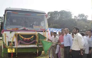 bus-service-started-mahad.jpg