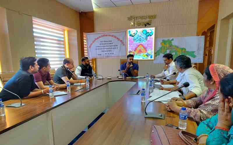 श्री चिंतपूर्णी विशेष क्षेत्र की समग्र विकास योजना में स्थानीय निवासियों की आवश्यकताओं का रखा जाएगा पूरा ख्याल : उपायुक्त