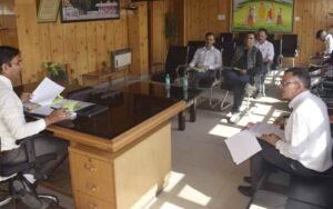 उपायुक्त की अध्यक्षता में हुई जिला स्तरीय समन्वय समिति की बैठक
