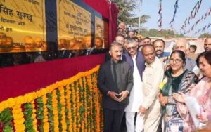 सिरमौर में पहुंचे सीएम सुखू क्वागधार में हेलीपैड समेत इन योजनाओं का लोकार्पण