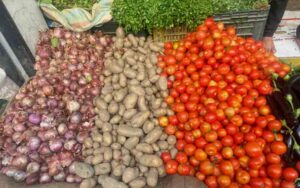 प्रदेश का सब्जियों के दामों से हाल हुआ बेहाल