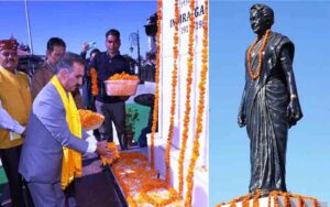 मुख्यमंत्री ने पूर्व प्रधानमंत्री इंदिरा गांधी की जयंती पर की पुष्पांजलि अर्पित