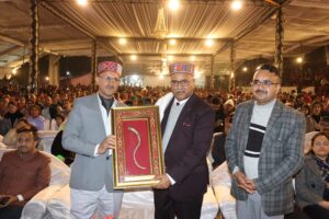 सुमित खिम्टा ने अंतरराष्ट्रीय श्री रेणुका जी मेले की चौथी सांस्कृतिक संध्या का किया शुभारंभ